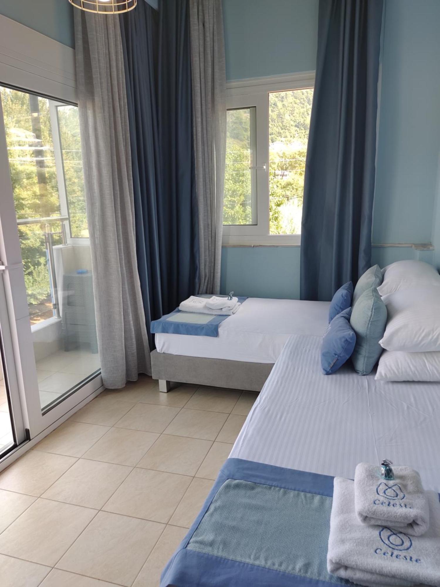 Celeste Deluxe Apartments Skala Potamia  Værelse billede